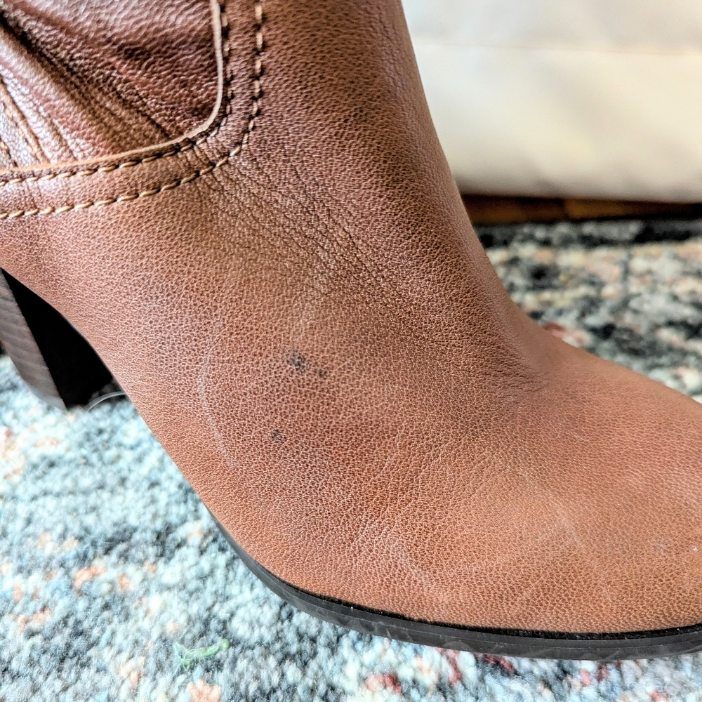 Guess Magy Brown Leather Scrunch Boots Buckled Heeled Western Rustic Fall Y2K 8 - Picture 11 of 11